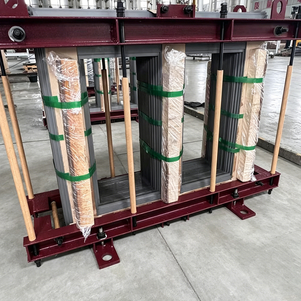 Inti Transformator Terendam Minyak
